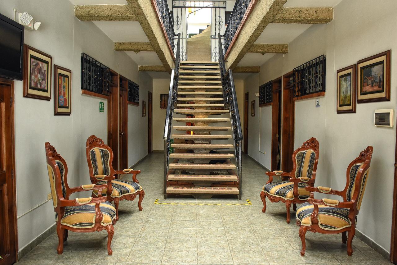 Hotel El Lago 2 Pereira Exteriör bild