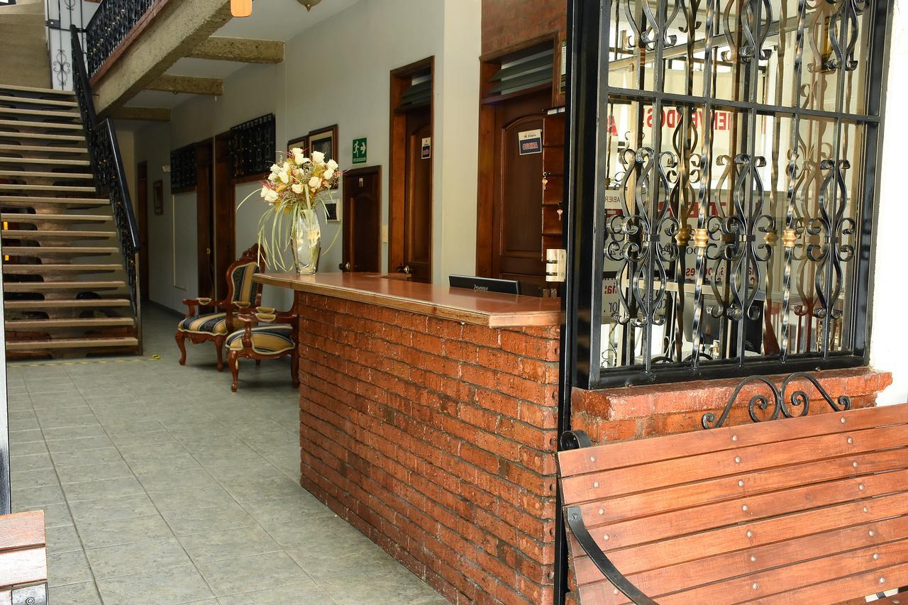 Hotel El Lago 2 Pereira Exteriör bild